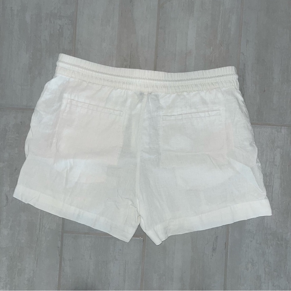 Athleta Womens 100% Linen Shorts, Size 14, White - Picture 2 of 4